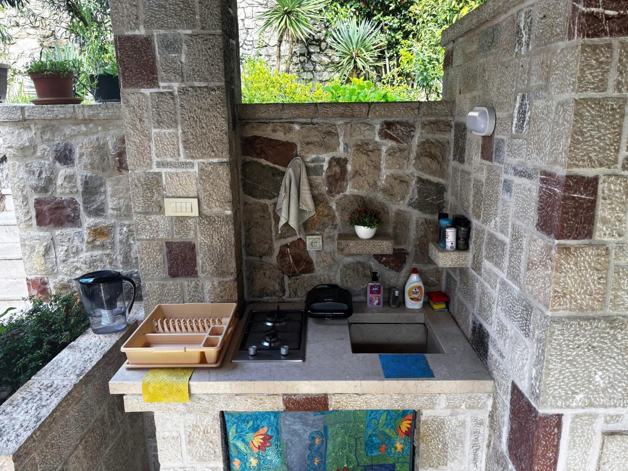 Stone Villa Budva Exterior photo
